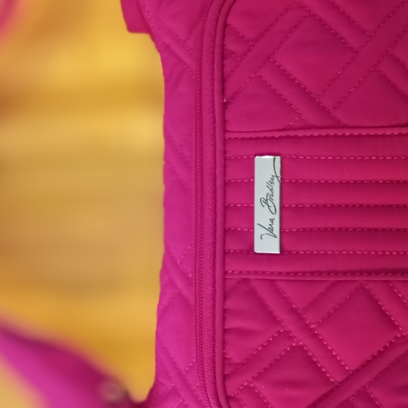 Vera Bradley Pink New Quilted crossbody purse - Picture 4 of 8